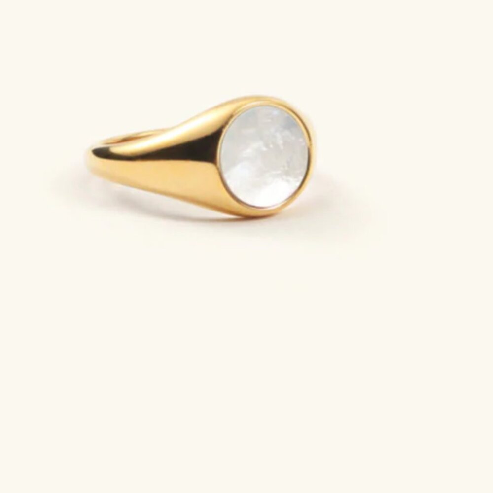 Gold Ring Non Tarnish Mother of Pearl Signet Ring Gold Statement Ring BEAUTIFUL - Picture 12 of 12